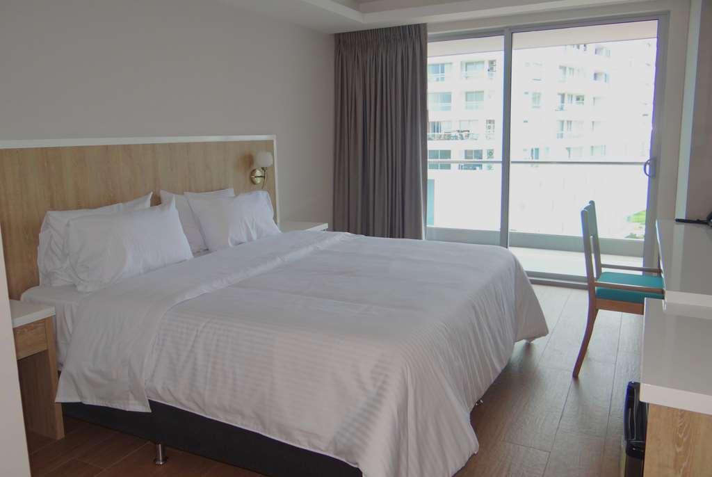 Wyndham Garden Cartagena Otel Oda fotoğraf