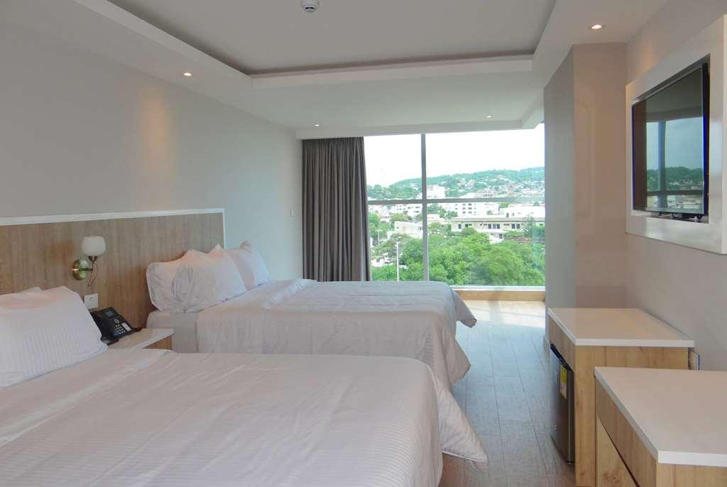 Wyndham Garden Cartagena Otel Oda fotoğraf